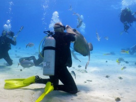 081 Steve at Stingray City IMG 6023